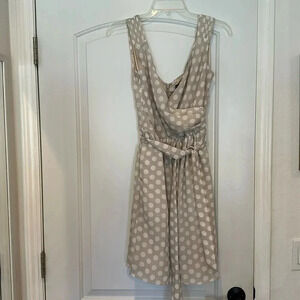 Express Polka Dot Faux Wrap Dress White Beige Tan Casual Party Work Sz 2